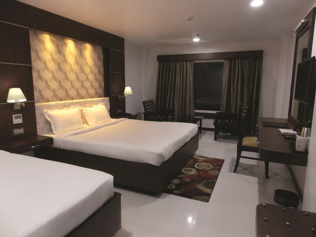 Airport City Hotel Kolkata Phòng bức ảnh